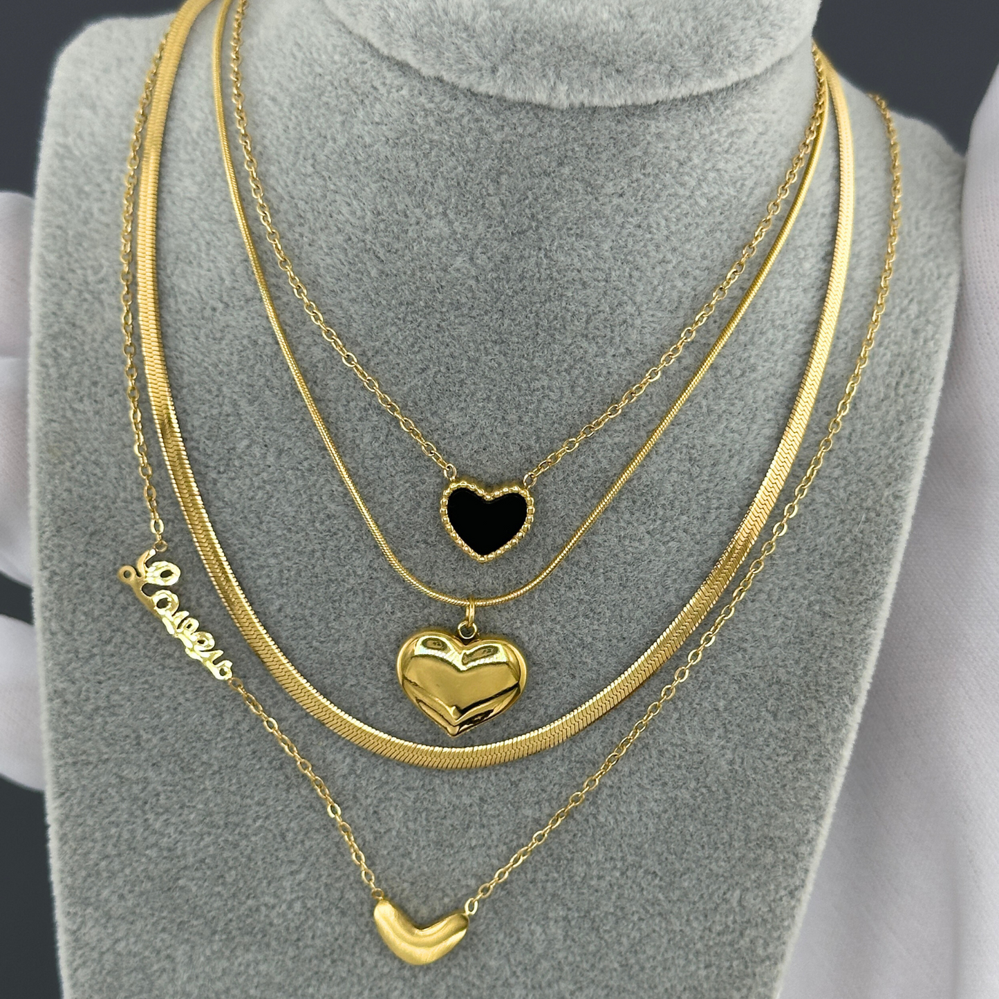 18K gold plated Stainless steel  Hearts necklace, Intensity